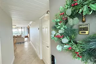 8 Royal Palm Way, Boca Raton, FL 33432 - Photo 10