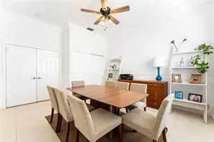 2527 Montclaire Cir, Weston, FL 33327 - Photo 18