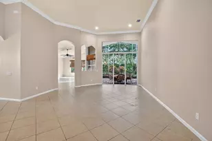 8871 Majorca Bay Dr, Lake Worth, FL 33467 - Photo 6