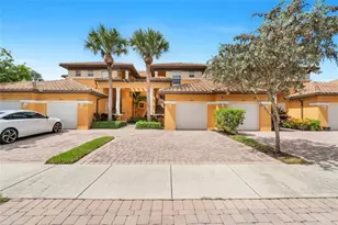 8035 NW 127th Ln, Parkland, FL 33076 - Photo 2