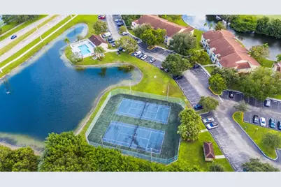 731  Vista Isles Dr, Unit #1527, Plantation, FL 33325 - Photo 24