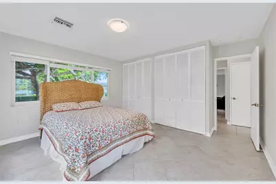 2100  Manatee Dr, Fort Lauderdale, FL 33316 - Photo 34