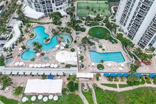 18001 Collins Ave, North Miami Beach, FL 33160 - Photo 6