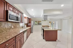 9030 NW 32nd St, Coral Springs, FL 33065 - Photo 24