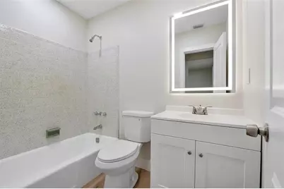 617 NE 38th St, Oakland Park, FL 33334 - Photo 18