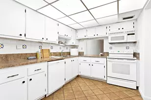 6491 Racquet Club Dr, Lauderhill, FL 33319 - Photo 4