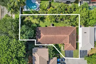 9532 NW 9th Ct, Plantation, FL 33324 - Photo 2