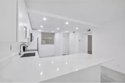 3751  Environ Blvd, Unit #243, Lauderhill, FL 33319 - Photo 2