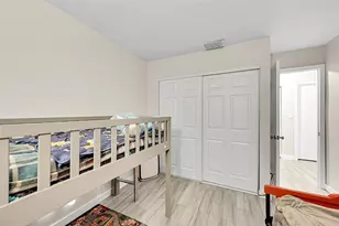 9941 NW 45th St, Sunrise, FL 33351 - Photo 32