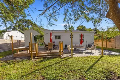 334 SW 1st Ave, Delray Beach, FL 33444 - Photo 14