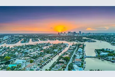 51  Isla Bahia Dr, Fort Lauderdale, FL 33316 - Photo 32