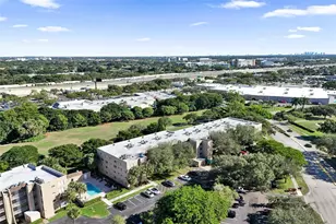 9470 Tangerine Pl, Davie, FL 33324 - Photo 26