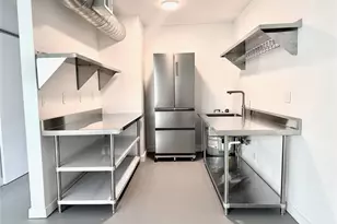 2124 NE 5th Ave, Wilton Manors, FL 33305 - Photo 4