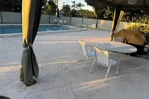 505 Spencer Dr, West Palm Beach, FL 33409 - Photo 2