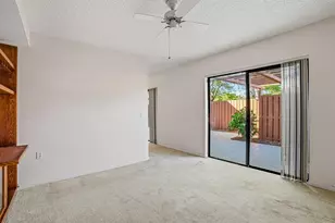 9101 SW 19th Pl, Davie, FL 33324 - Photo 18