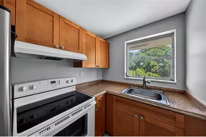 1900 NE 8th Ct, Unit #308, Fort Lauderdale, FL 33304 - Photo 10