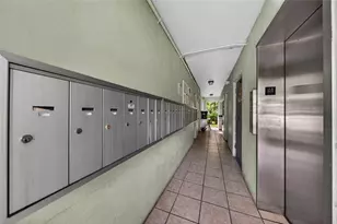 1900 NE 8th Ct, Fort Lauderdale, FL 33304 - Photo 24