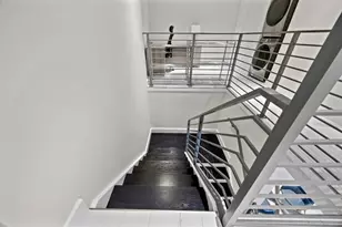 2609 NE 14th Ave, Wilton Manors, FL 33334 - Photo 18