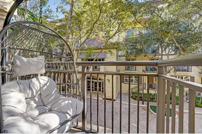 2633 NE 14th Ave, Unit #107, Wilton Manors, FL 33334 - Photo 56
