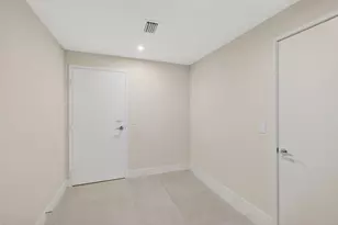 700 NE 24th St, Miami, FL 33137 - Photo 56