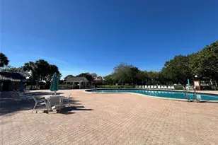 2206 S Cypress Bend Dr, Pompano Beach, FL 33069 - Photo 34