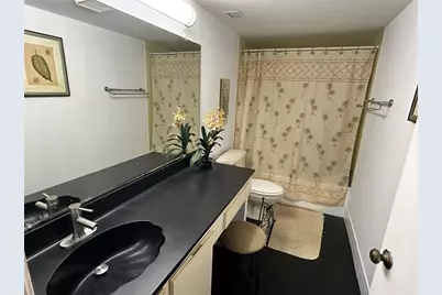 2206 S Cypress Bend Dr, Unit #305, Pompano Beach, FL 33069 - Photo 18