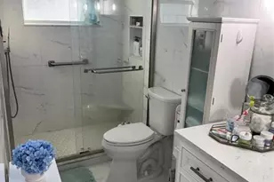 7002 NW 93rd Ave, Tamarac, FL 33321 - Photo 14