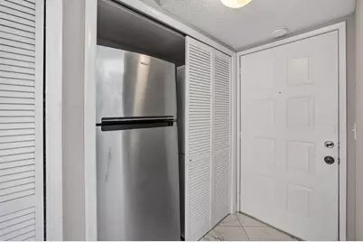 2230 N Cypress Bend Dr, Unit #108, Pompano Beach, FL 33069 - Photo 16