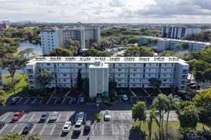 2230 N Cypress Bend Dr, Pompano Beach, FL 33069 - Photo 50