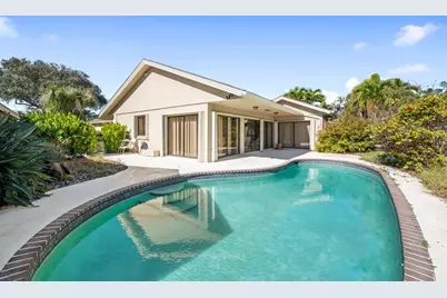 119  Beach Summit Ct, Jupiter, FL 33477 - Photo 14