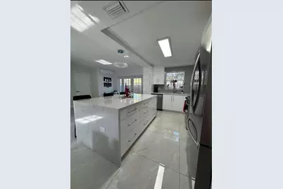 12181 SW 49th Ct, Cooper City, FL 33330 - Photo 4