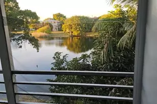 5335 NW 10th Ct, Plantation, FL 33313 - Photo 2