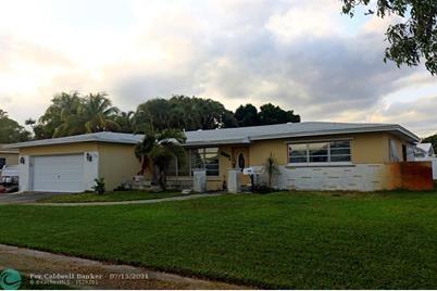 8651 NW 17th Ct - Photo 1