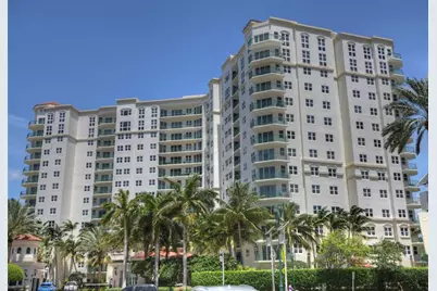 20000 E Country Club Dr., Unit #Ph12, Aventura, FL 33180 - Photo 1