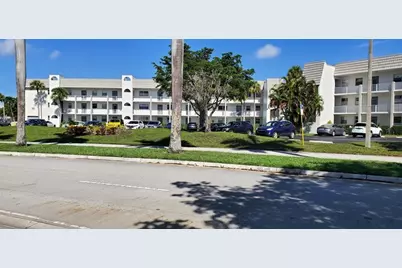 8350  Sunrise Lakes Blvd, Unit #212, Sunrise, FL 33322 - Photo 1