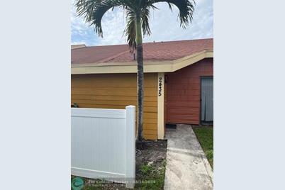 2435 NW 55th Ter - Photo 1