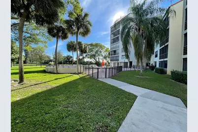 2312 S Cypress Bend Dr Apt, Unit #106, Pompano Beach, FL 33069 - Photo 1