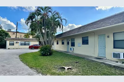 1324  Holly Heights Dr, Unit #7, Fort Lauderdale, FL 33304 - Photo 1