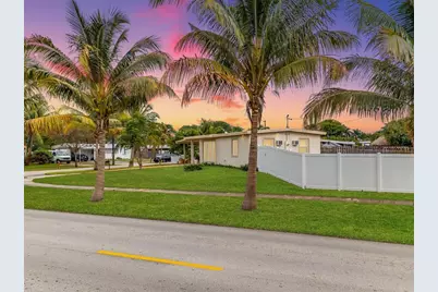 1500 NE 42nd St, Pompano Beach, FL 33064 - Photo 1
