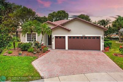 7745 NW 78th Ct, Tamarac, FL 33321 - Photo 1