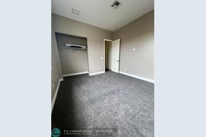 4300 NW 5th Ave - Photo 1