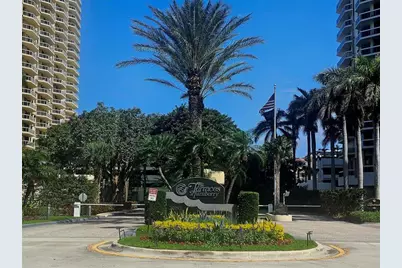 20191 E Country Club Dr, Unit #403, Aventura, FL 33180 - Photo 1