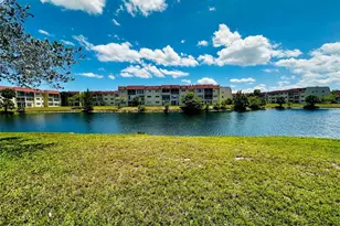 8000 Sunrise Lakes Dr Unit, Sunrise, FL 33322 - Photo 1