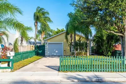 414 N H St, Lake Worth, FL 33460 - Photo 1