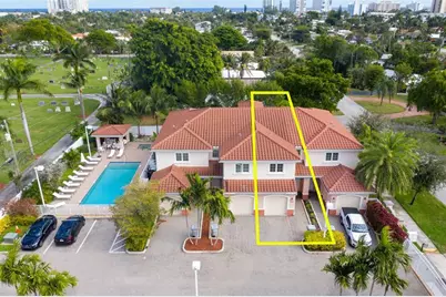 2357 SE 5th St, Pompano Beach, FL 33062 - Photo 1