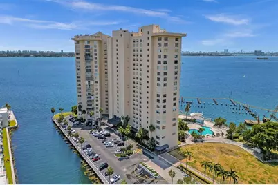 11111  Biscayne Blvd, Unit #9H, Miami, FL 33181 - Photo 1