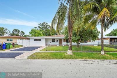 320 SW 30th Ave, Fort Lauderdale, FL 33312 - Photo 1