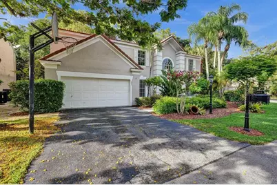 7491  Red Bay Pl, Coral Springs, FL 33065 - Photo 1
