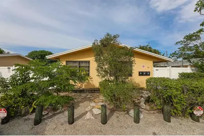 805 NE 40th St, Unit #3, Oakland Park, FL 33334 - Photo 1