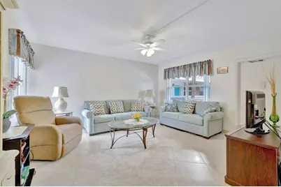 224  Hibiscus Ave, Unit #256, Lauderdale by the Sea, FL 33308 - Photo 1